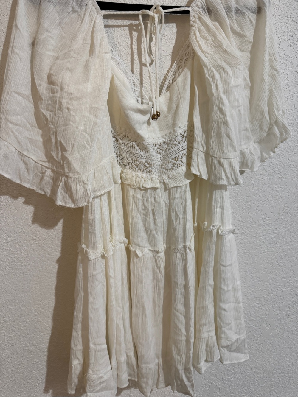 #95 Selfie Leslie White V-Neck Lace Trim Mini Dress with Flutter Sleeves - Picture 5 of 5